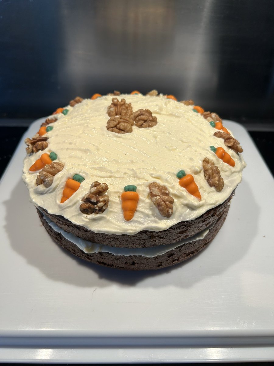 Homemade Carrot Cake anyone? Shall I put the kettle on?