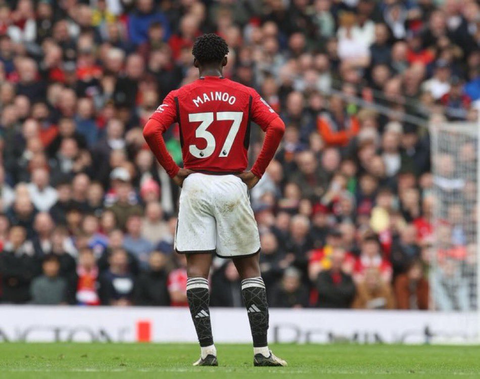 MainooMuse_'s tweet photo. Kobbie Mainoo vs Liverpool

- 1 goal
- 78% pass accuracy
- 2/3 successful dribbles
- 3 tackles won
- 8/9 ground duels won

First goal at Old Trafford. https://t.co/VTWYlwJyxN