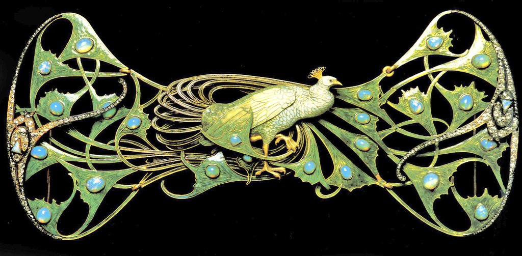 Art Nouveau brooch from 1900 by René Lalique, Paris, France.