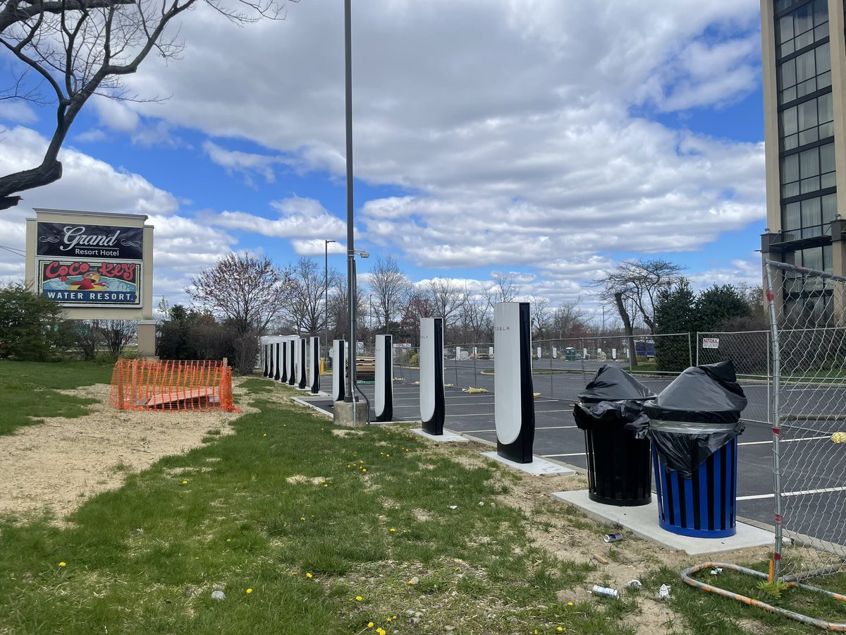 Wow! V4 <a href="/Tesla/">Tesla</a> Supercharger with 40 stalls under construction in Mt. Laurel NJ at Grand Resort Hotel/CoCo Key Water Resort on 73 between 295 and NJ Turnpike.