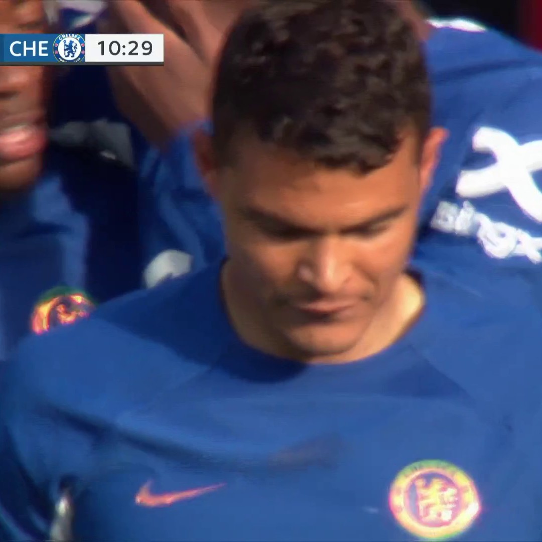 Easy as you like! Chelsea lead at Bramall Lane after Thiago Silva tucksa it home unmarked from a corner kick. 🇧🇷📺 @nbc & @peacock | #SHUCHE