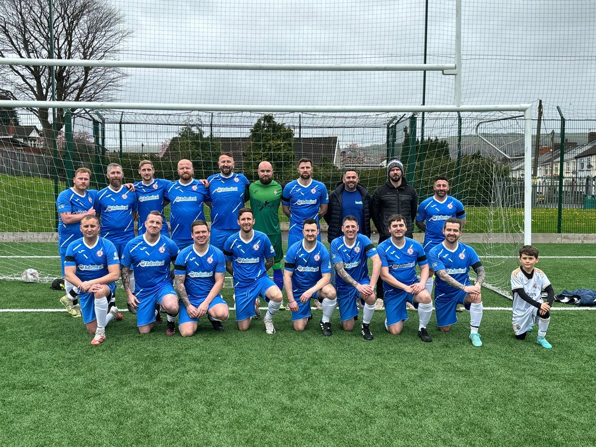 SUPER SUNDAY A huge congratulations to our Vets team in winning their South Wales Casuals League! Well done lads, great efforts 👏🏆💛💙