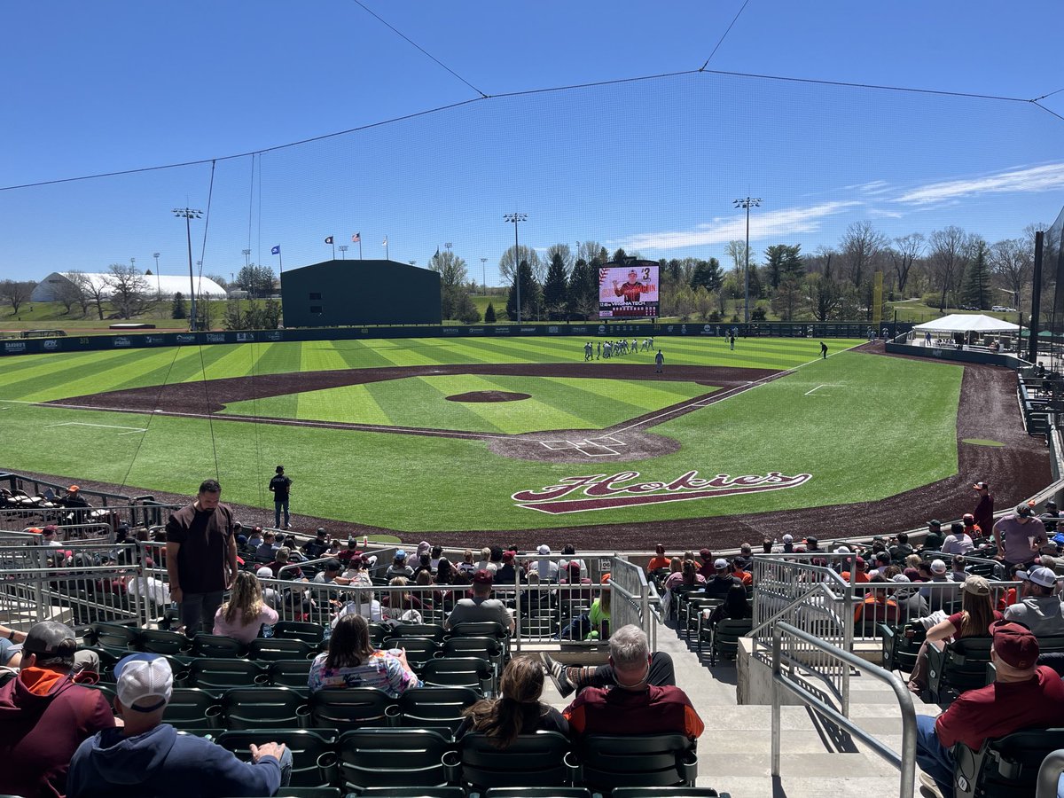 hokiesteele21's tweet photo. Beautiful day for baseball! #StopTheSweep! https://t.co/6xhpBYi5B7