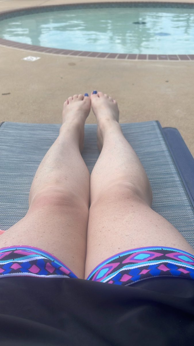 HotwifertRa's tweet photo. @theBBWlover2 @bigdaddt69er https://t.co/fjpfd5DklS