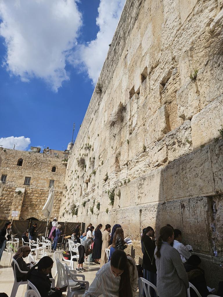 Que liberen a los secuestrados.