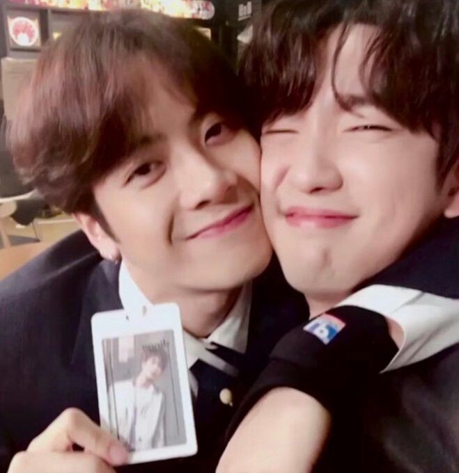 Happy birthday Mel (@sevenfiniti )!!!! 🥳🥳🥳🥳🥳 You're a blessing in human form to me. You're the Jackson to my Jinyoung (and I'm pretty sure we'd look like this when we meet eo and click pics! 😂🥰) I love you. May u have the best year ahead, and welcome to the 20s! 😂😘🫂🥹