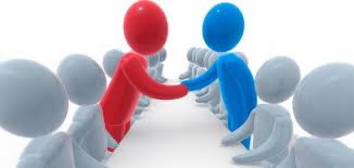 dralibakheet's tweet photo. أفضل ٦ #استراتيجيات للتفاوض والربح والإقناع:
•كن واثقاً من موقفك ولا تظهر اليأس.
•استمع بعناية واهتمام لطرف الآخر وحاول فهم مواقفه.
•ضع خطة واضحة ودافع عن مصلحتك بحجة قوية.
•ابتعد عن العواطف وابق عقلانياً خلال عملية التفاوض.
•ابحث عن نقاط التوافق وحاول تحقيق اتفاق يرضي الطرفين.
•لا تتردد في الاستعانة بخبراء أو مستشارين للمساعدة في التفاوض.
أهمية التفاوض:
•يساعد على تحقيق أهدافك بشكل أكثر فعالية.
•يسهم في بناء علاقات جيدة ودائمة مع الآخرين.
•يمكن أن يوفر لك فرص جديدة ومميزة.
عناصر التفاوض:
•التحضير المسبق.
•تحديد الأهداف.
•إيجاد بدائل.
•تحديد البنود والشروط.
•الاتصال الفعال.
معوقات التفاوض:
•العواطف المتصاعدة.
•عدم الاستماع الجيد.
•عدم وجود الثقة.
•الصراعات الشخصية.
نصائح حول التفاوض:
•كن صبوراً.
•تعلم فن الاقناع.
•كن مستعداً للتنازل في بعض الأحيان.
أفضل حكم حول التفاوض: "التفاوض هو فن، والفن يحتاج إلى صبر وتدريب."
اقتباسات ملهمة حول التفاوض:
•"التفاوض ليس فناً للقوي، بل فن لمن يملك الصبر والثقة بالنفس."
#النصر_الهلال #رمضان #العشر_lلاواخر #تواصل #اتصال #العلاقات #التفاوض #الربح #الاقناع