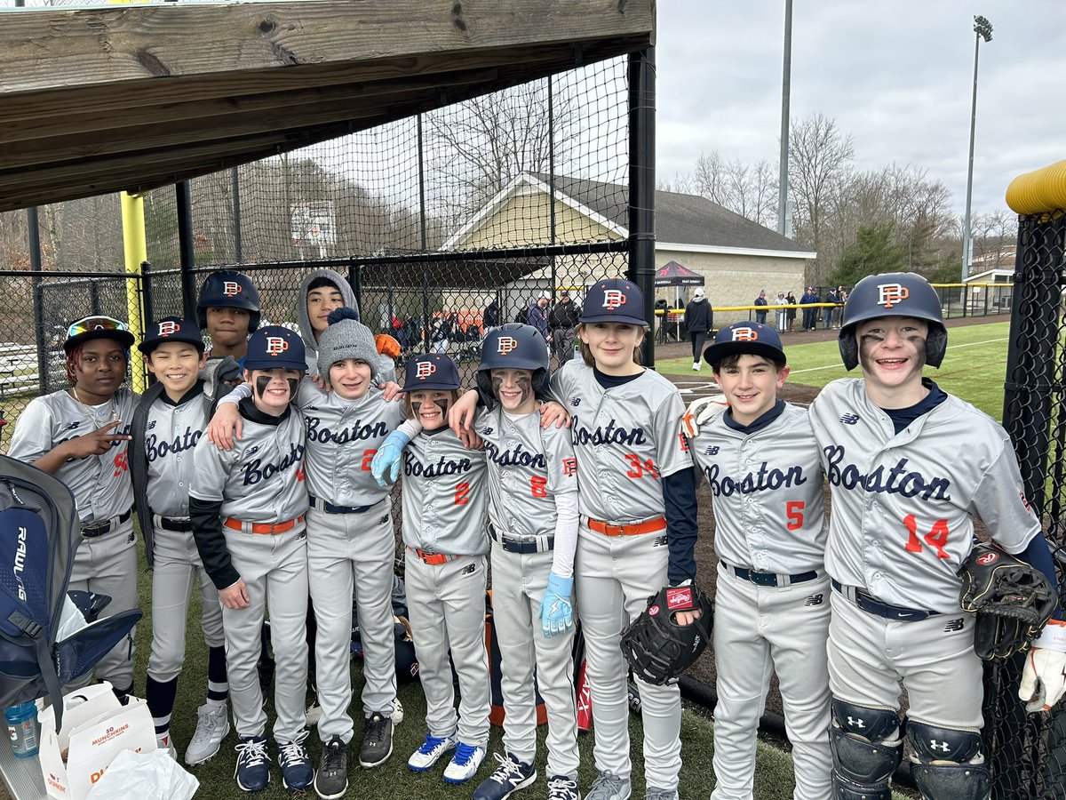 Select Baseball tweet media