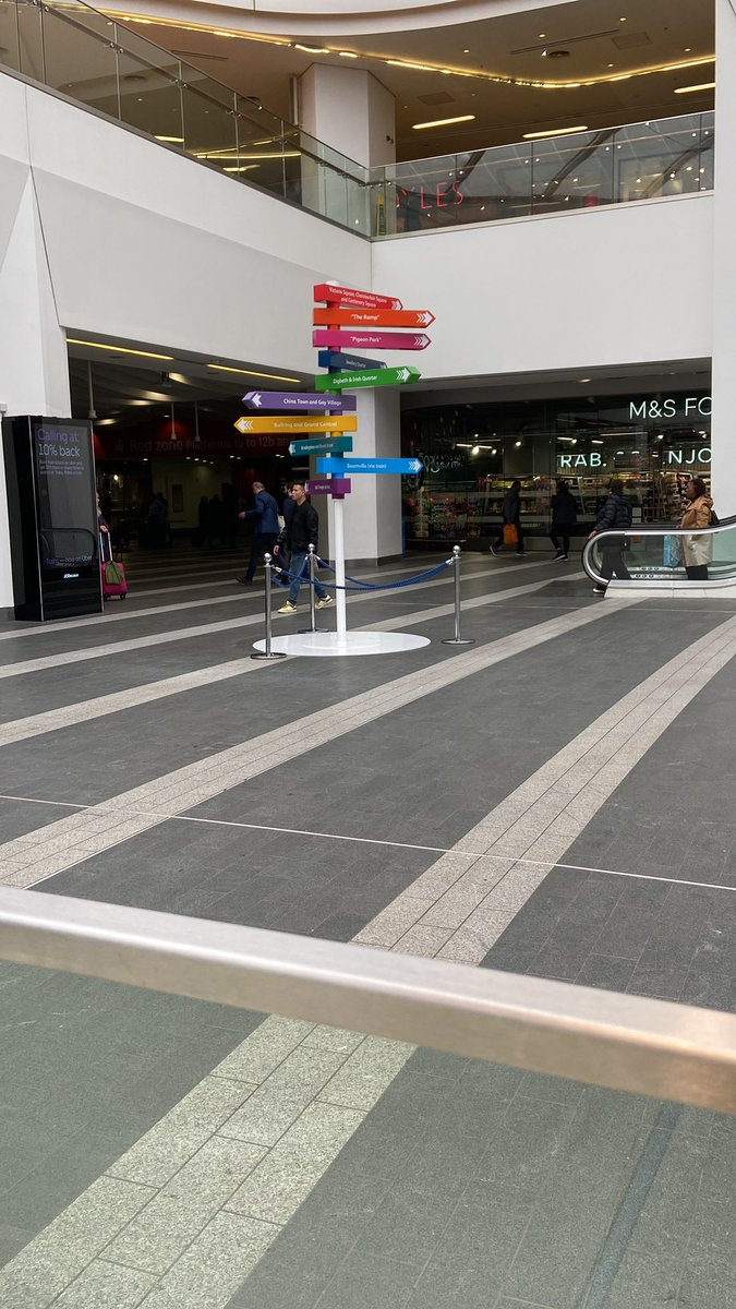 At Bham Newstreet. Off to London to run a workshop at the #UKATconf24 looking forward to discussing guided reflection in personal tutor conversations ☺️