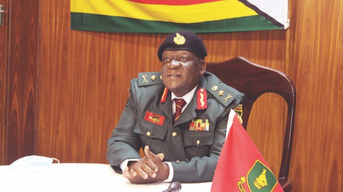 𝐅𝐨𝐫𝐦𝐞𝐫 𝐀𝐫𝐦𝐲 𝐂𝐨𝐦𝐦𝐚𝐧𝐝𝐞𝐫 𝐚𝐩𝐩𝐨𝐢𝐧𝐭𝐞𝐝 𝐀𝐦𝐛𝐚𝐬𝐬𝐚𝐝𝐨𝐫 𝐭𝐨 𝐃𝐑𝐂. President Emmerson Mnangagwa has appointed former Zimbabwe National Army Commander Lieutenant-General David Sigauke as Zimbabwe’s Ambassador to the Democratic Republic of Congo (DRC).…