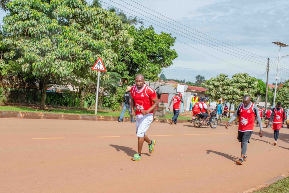 This morning, we turned up for the #KabakaBirthdayRun2024 joining the rest in action to raise funds towards HIV/AIDS awareness. #UmemeInTheCommunity #UmemeAtService