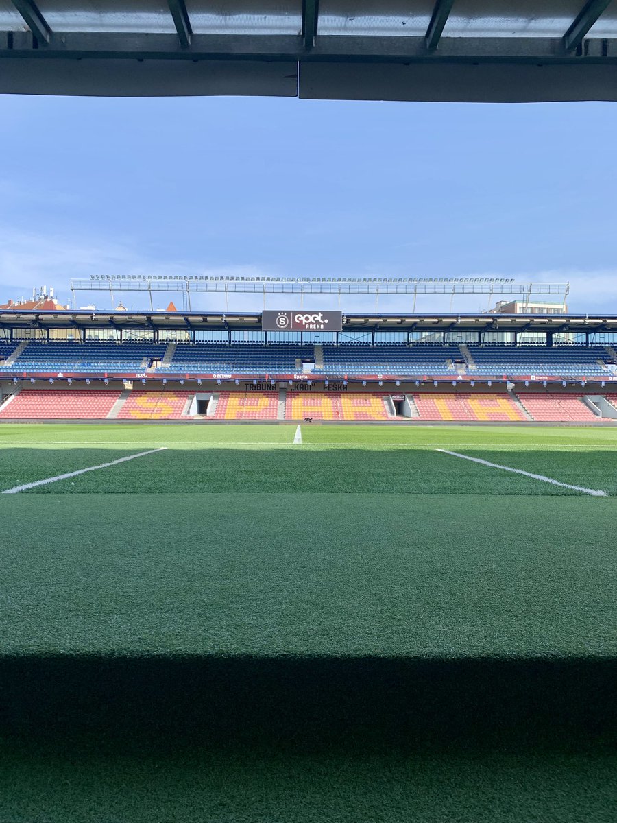 fkmladaboleslav's tweet photo. Kustod hlásí připraveno ✊💙🤍
AC Sparta Praha - FK Mladá Boleslav
18.00 hodin I epet ARENA 
#FKMB #fkmladaboleslav #boleslavskavlna #fortunaliga #ACSMBL #jsemFKMB #matchday https://t.co/PpaRUi9vSa