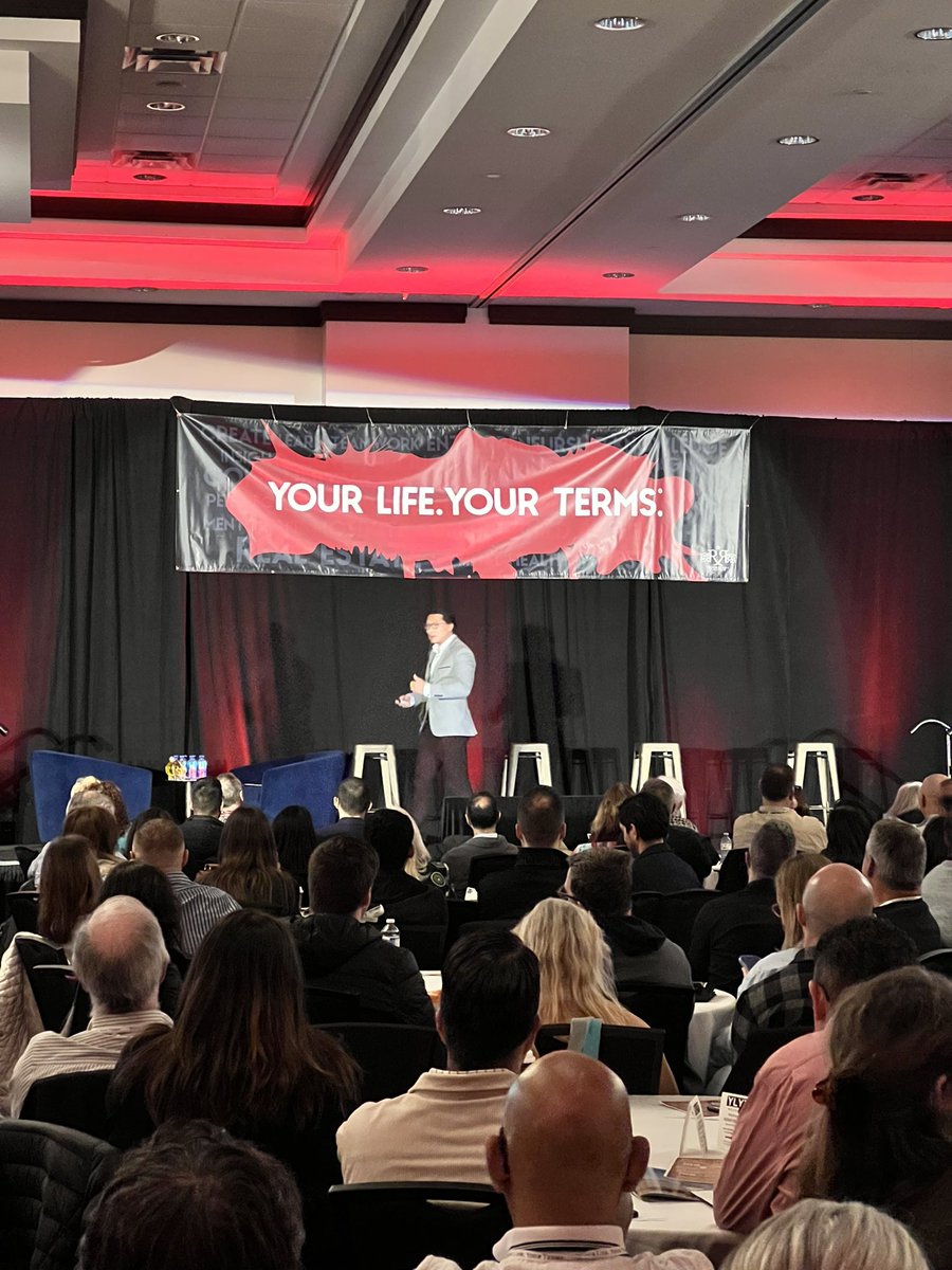 Update: My intuition was right – after about 100+ people, “the crowd” starts to become a monolith. 🗣️

Thanks for having me, <a href="/tomkaradza/">Tom Karadza</a> and Rockstar Inner Circle team!
