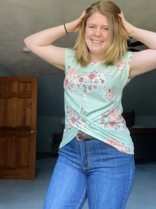 Good morning lovely fellow humans! ❤️❤️ SAY IT BACK 👼❤️ https://t.co/GYqznhof0B<a href="/tag/cat"class="tags"><span>#cat</span></a><a href="/tag/caterpillar"class="tags"><span>#caterpillar</span></a><a href="/tag/construction"class="tags"><span>#construction</span></a><a href="/tag/heavyequipme"class="tags"><span>#heavyequipme</span></a>