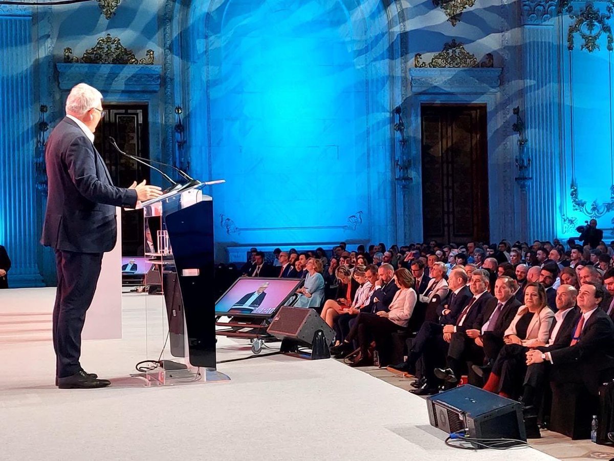 A pleasure to attend the @PES_PSE conference & leaders meeting yesterday in Bucharest, themed “We stand together—for our Europe!” Kosova is a staunch supporter of democratic rights based on the wellbeing of all, & is happy to work with other European democracies on shared values.