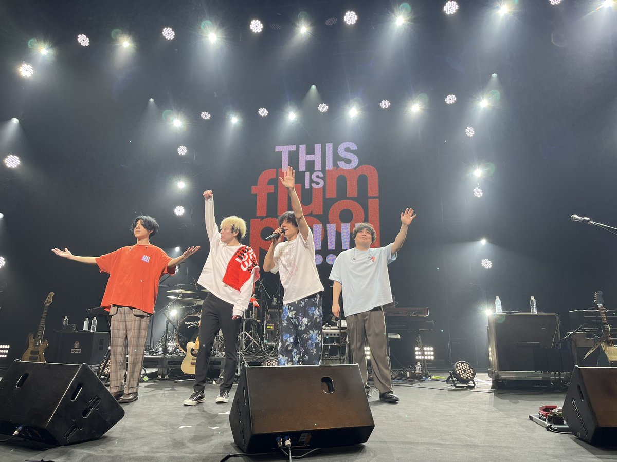 fp_soo2's tweet image. 名古屋めっちゃ最高でした！！！
最前列近くてやばかったし、セトリもめっちゃ良かった！！
楽しい時間をありがとうございました✨
次は滋賀！！

 #flumpool