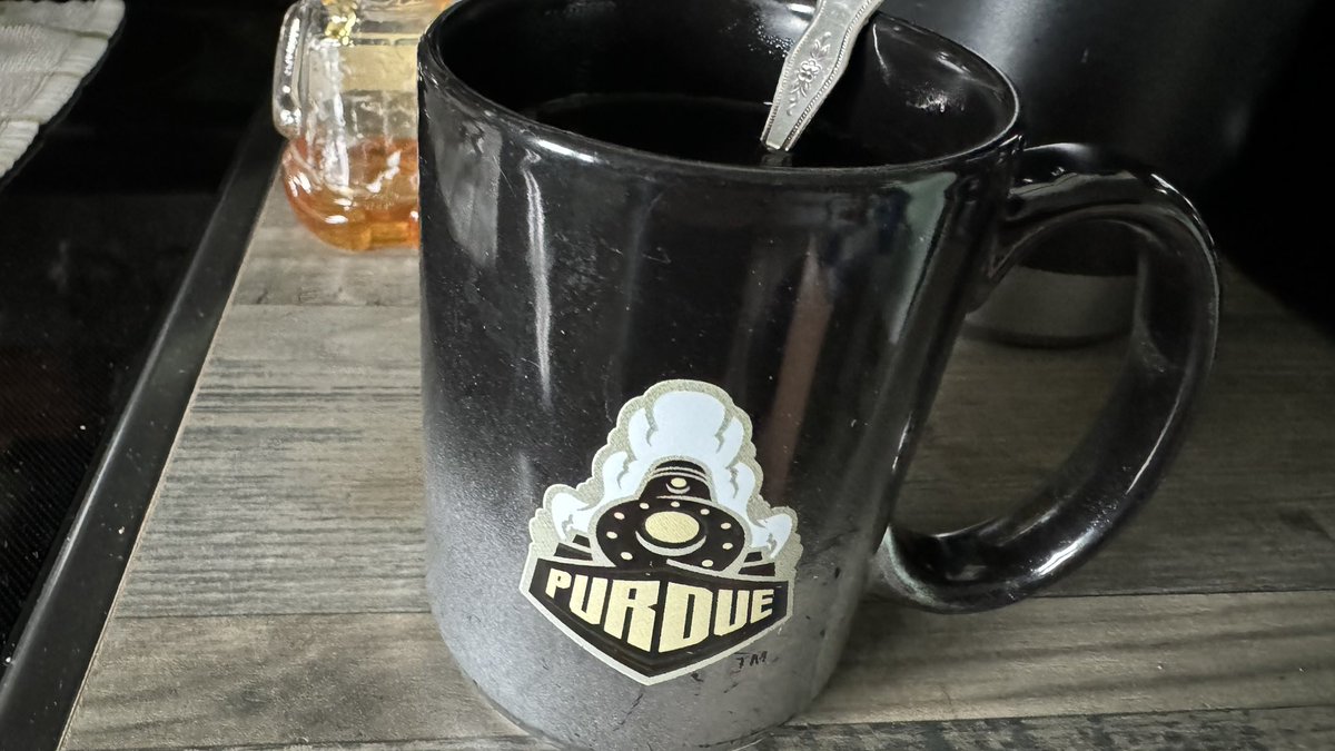 🚂 🏀 Wow, what a #MarchMadness we have experienced as @BoilerBall fans. ☕️ As I have my morning coffee in a @LifeAtPurdue mug I am reflecting on how blessed I am to be a Boilermaker. Without @FarmHouse1905 and all the great professors in the @PurdueAg College and @PurdueEDU I…