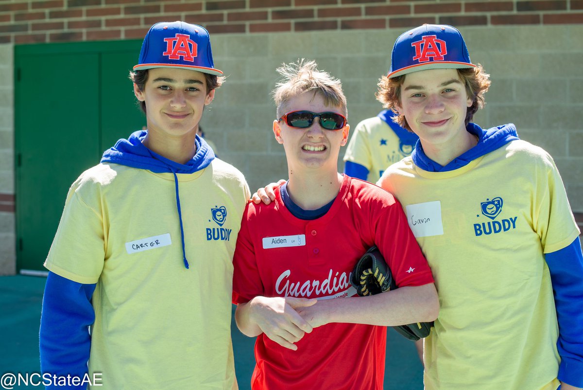 Yesterday at Miracle League!
#goJAGS