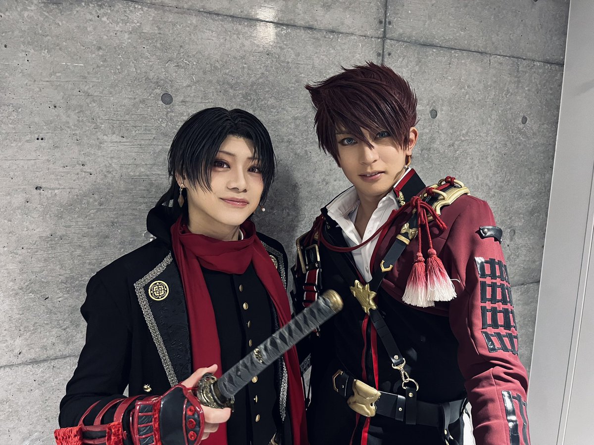 LimitedYu's tweet photo. ミュージカル『刀剣乱舞』〜陸奥一蓮〜
本日もありがとうございました！

今日はなんと言っても流司くんの200公演目㊗️

ミュージカル『刀剣乱舞』を引っ張り続けてきた加州の記念すべき出陣を共に迎えれるなんてとんでもないこと！！！

改めておめでとうこざいます！！

#刀ミュ https://t.co/oxYaZDtfU5