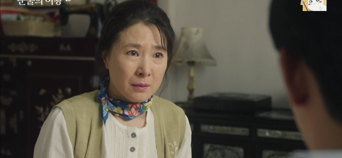 kdramacheese's tweet photo. no words can describe how the baeks value haein :( SHE'S FAMILY AFTER ALL. LOOK AT HOW WORRIED HYUNWOO's MOM IS :(

#QueenOfTears #QueenOfTearsEp10 https://t.co/UGPrEsO3df