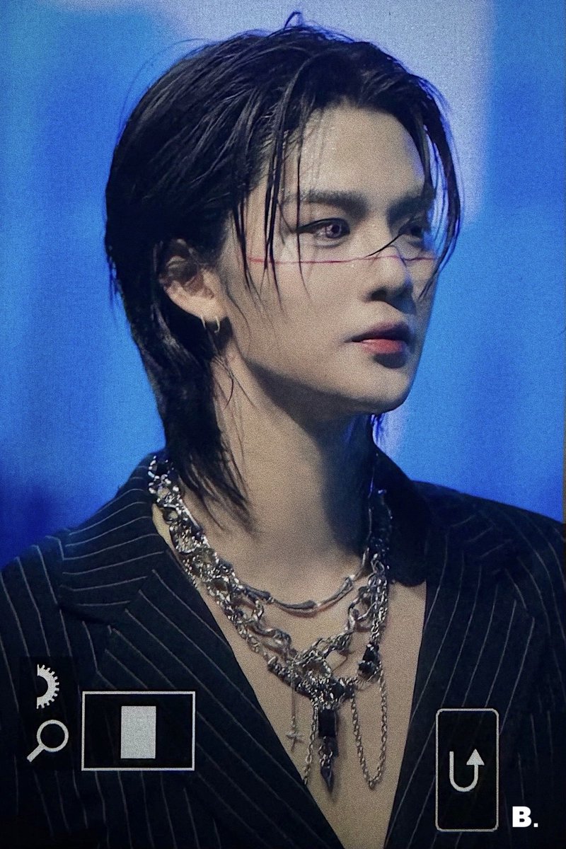 Bae Jinyoung 🫠