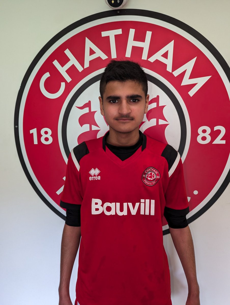 jindibanwait's tweet photo. @ChathamTownFC @KylU13s @KentYouthLeague 🥇🏆. Finally the League Championship for Ash and his teammates. Huge congratulations to the lads. Two to go and we can have an invincible season. The journey continues. https://t.co/6EVNswWuVX