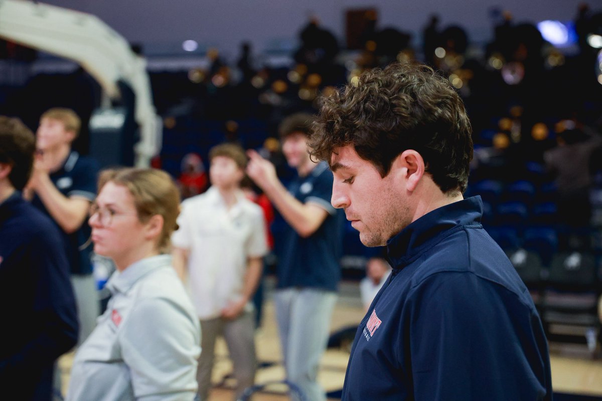 Wishing a Happy Birthday to our Director of Basketball Operations @GaschoHarrison 🎂🐻 #ItsBruinTime