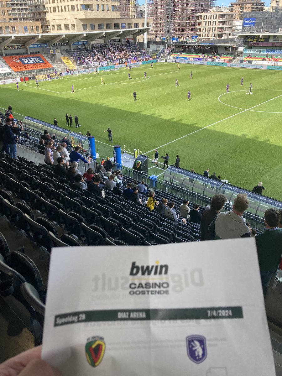 Promotiekoorts aan ‘t zeetje! 👀