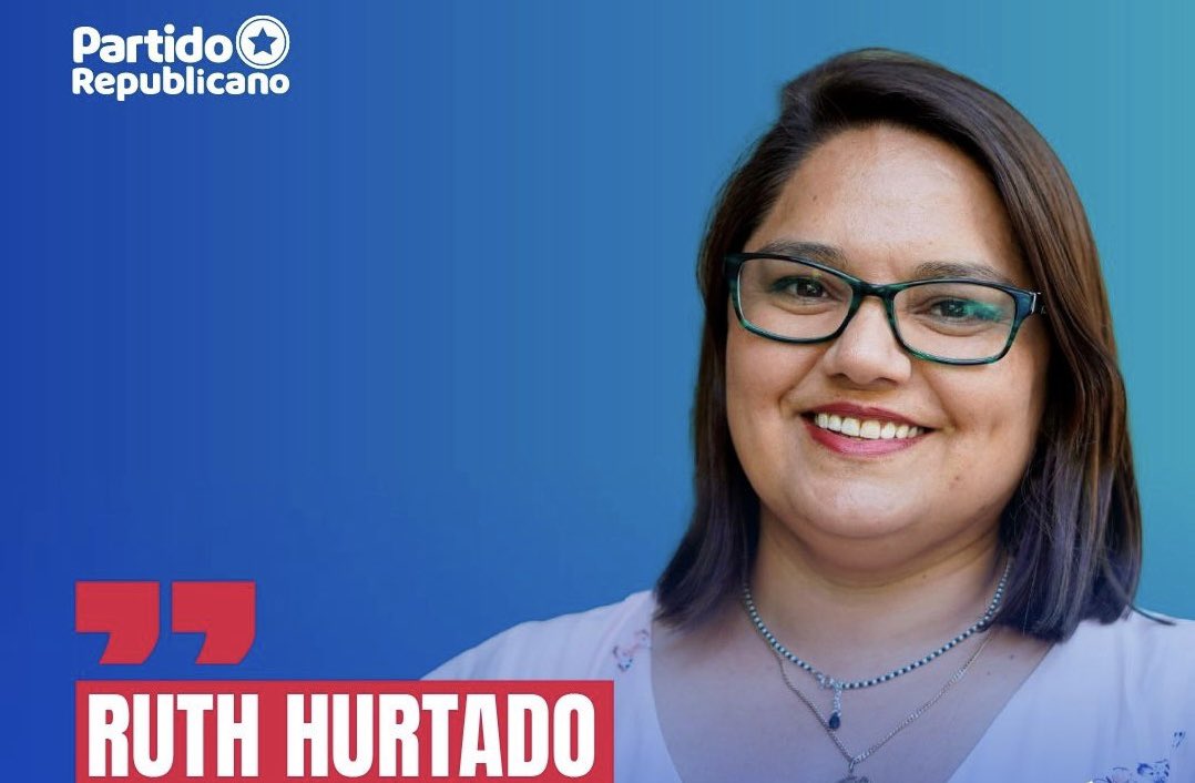 ¡En minutos!
@Ruth_uas estará a las 10:00 en #CNNChile comentando toda la actualidad política de nuestro país y las próximas elecciones municipales y de gobernadores.