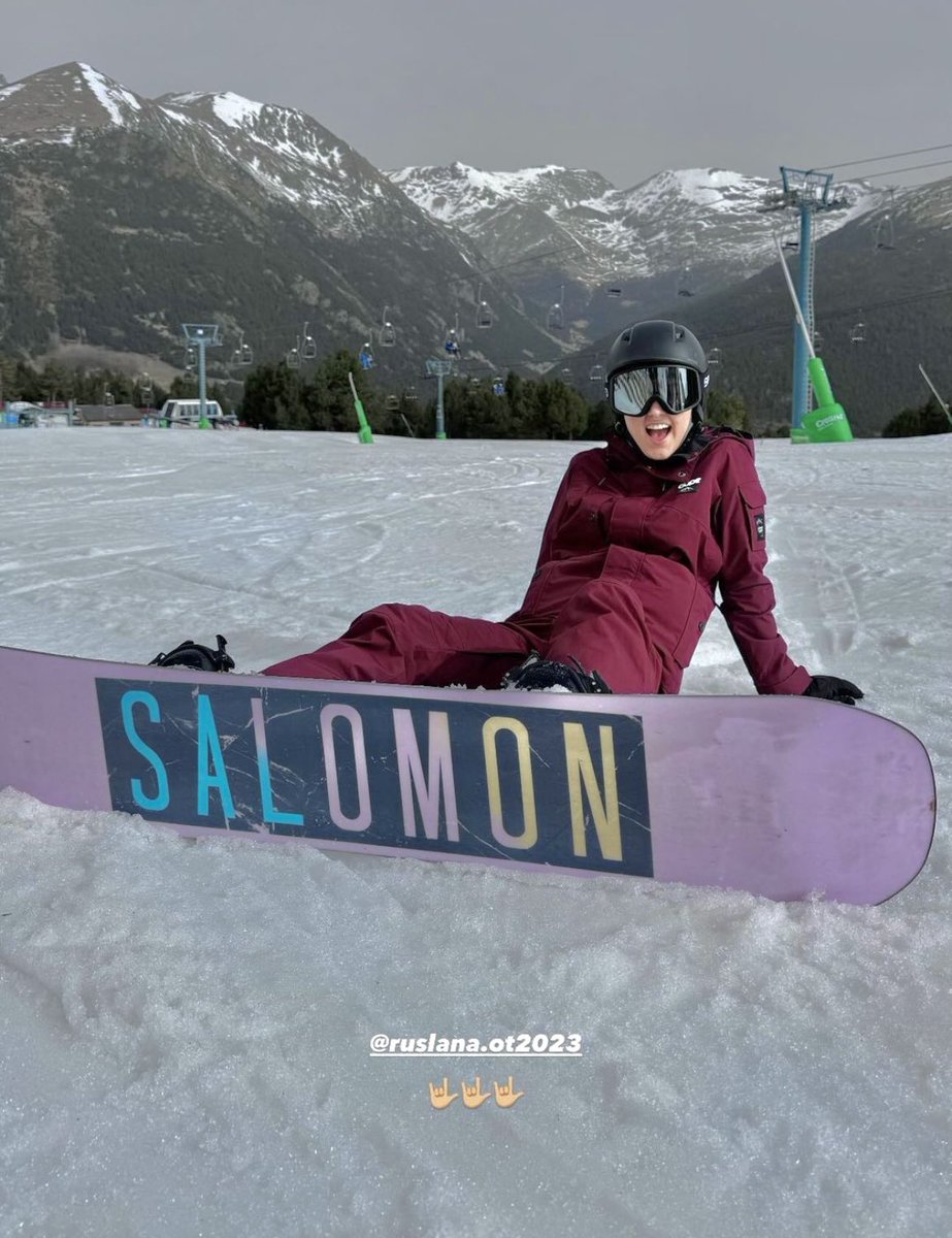 candepetrova's tweet photo. me paso por aquí para decir que me encanta el andorragate https://t.co/WvFChLMMI7