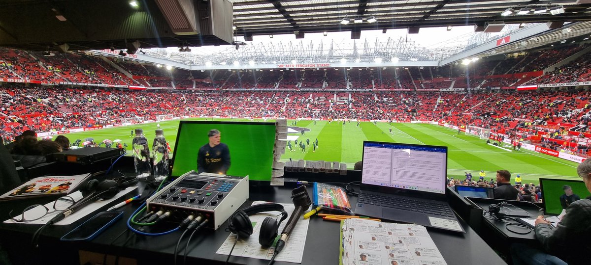 3 weeks on from one of the all-time great Old Trafford games and the balances have been reset for the re-run... On MUTV commentary this afternoon alongside @benthorn30.