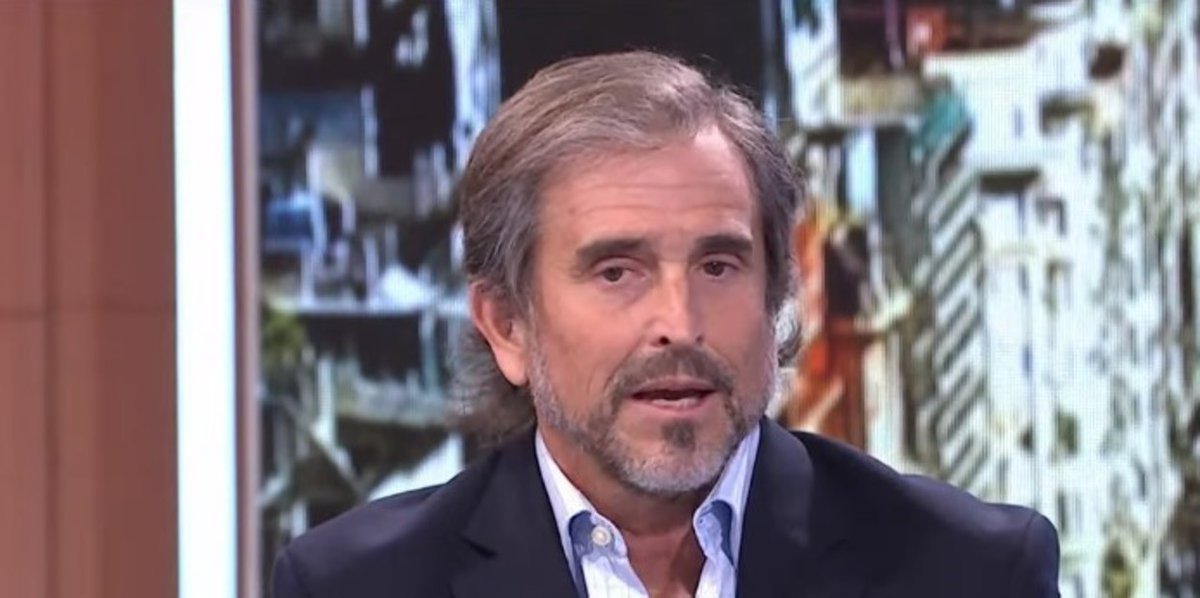 🚨#AConfesionDeParte | "La libertad también es que si no querés mandar a tu hijo al colegio porque lo necesitas en el taller, puedas hacerlo"

🎙<a href="/NYGBertie/">Bertie Benegas Lynch</a> a <a href="/rominamanguel/">#ONCE #R MANGUEL</a>
📻<a href="/fmmilenium/">FM Milenium 106.7</a>