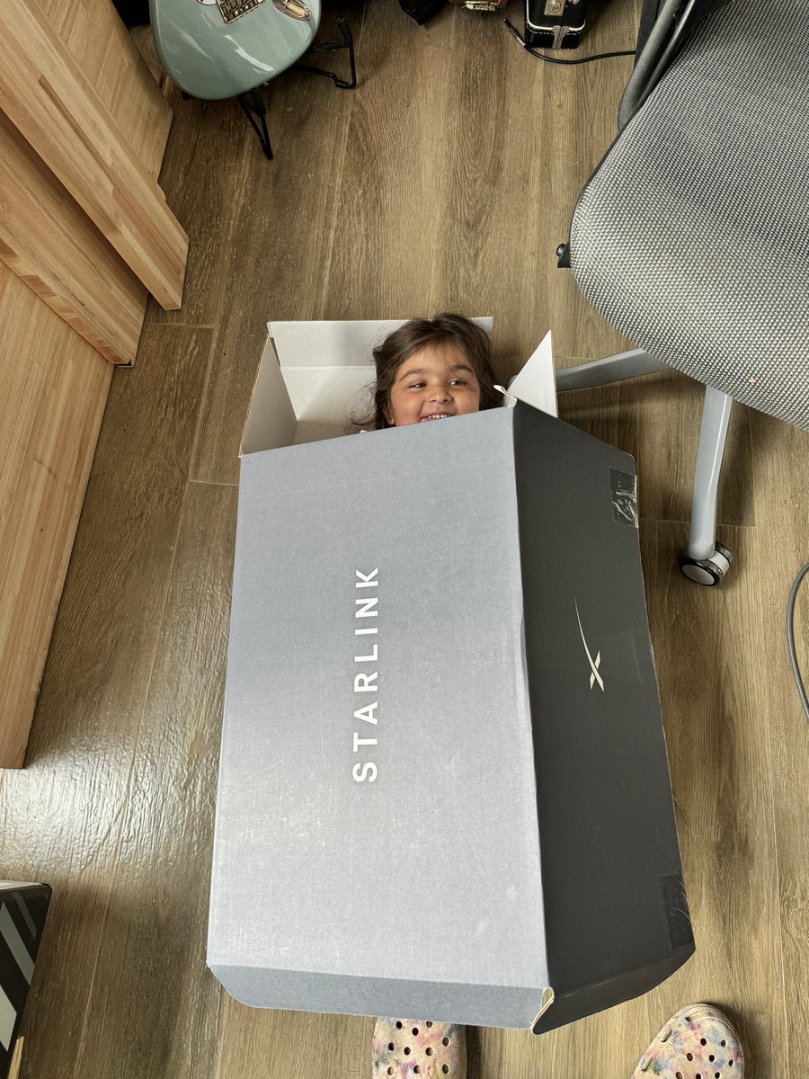 Another uses for the <a href="/Starlink/">Starlink</a> box in south america <a href="/elonmusk/">Elon Musk</a>