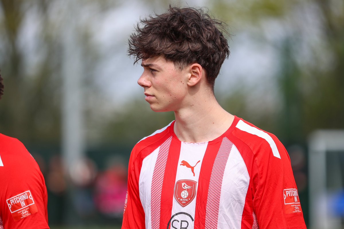 Bracknell Town FC tweet media