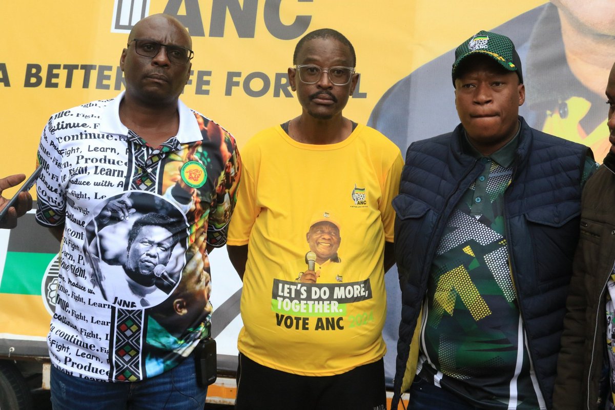 ANCLimpopo's tweet photo. Jossey Buthane, former Limpopo Provincial leader of the EFF rejoined the ANC, together with 190 former EFF members. The announcement and official welcome were made today by ANC Provincial Secretary Comrade Reuben Madadzhe during the Solomon Mahlangu Memorial Lecture in Polokwane. https://t.co/yD6cxnK6yM