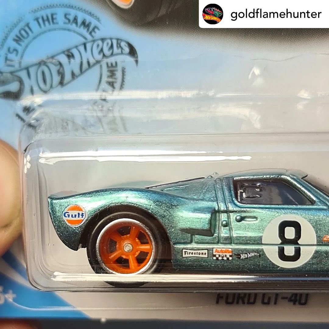 Post @goldflamehunter 

💙🧡 Ford GT40 Gulf 🧡💙
💎 2020 Super Treasure Hunt 💎

#hotwheels #sth #supertreasurehunt #diecast #fordgt40 #gulf #gulfcars #lemans #164scale #164diecast  #hotwheelscollection