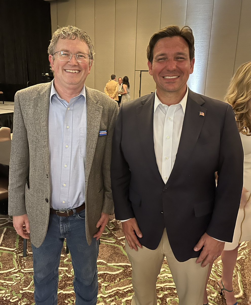 Great to see the country’s best governor this weekend! He asked me to reprogram my wearable debt badge to go down instead of up, so it can display Florida’s debt! @RonDeSantis