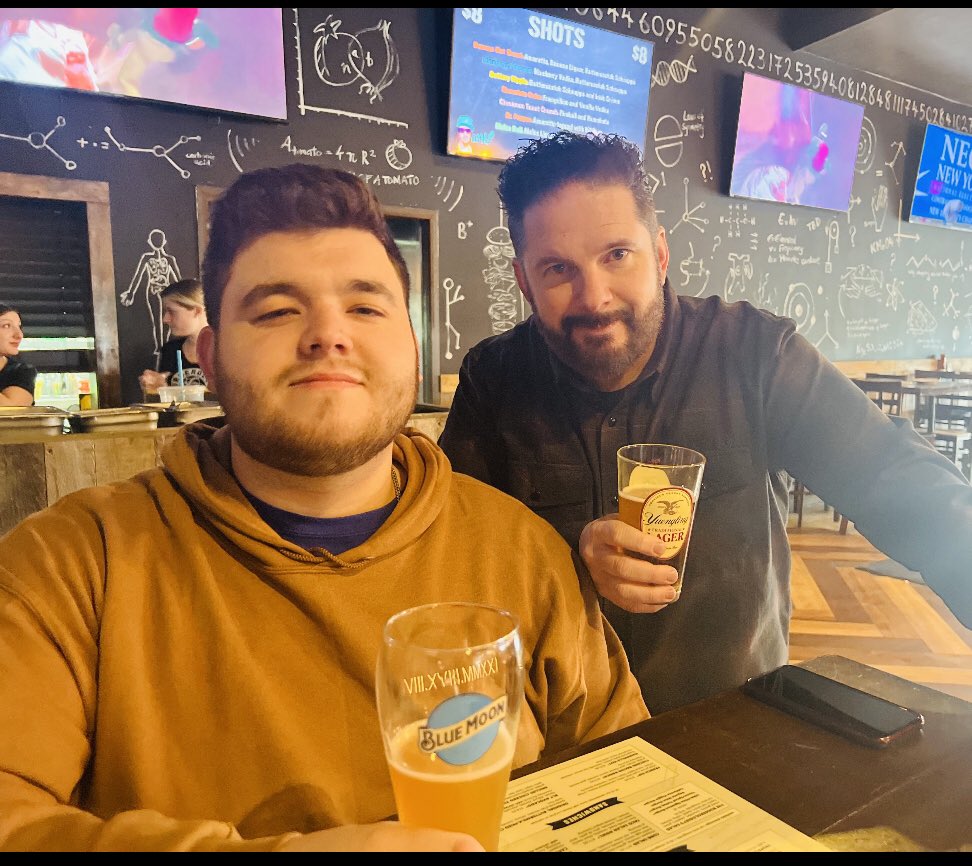Happy Sunday friends! 🇺🇸🤠☕️
Today is my son Zac’s 21st birthday 🥳 What better way to celebrate then have his “1st” 🍺 with his Dad 😂 (UMaine grad, yeah right🤣) 

Have an awesome Sunday! 🤠🙌☀️