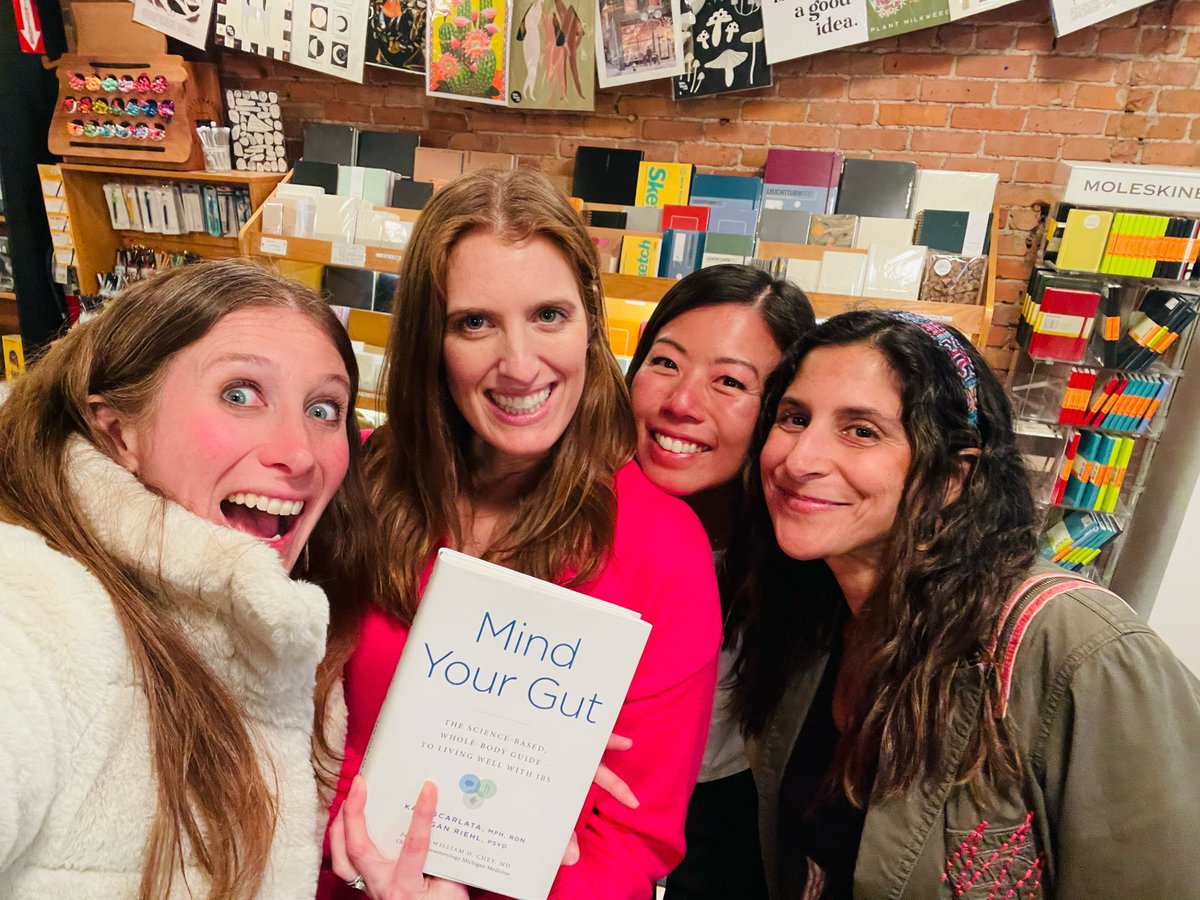 just the coolest to be out & about w some of your favorite #WomenInGI & find that @LiteratiBkstore is now selling #MindYourGut 🙌 & the author herself @DrRiehl even got to sign the inside cover 😉 #soproud #WIG