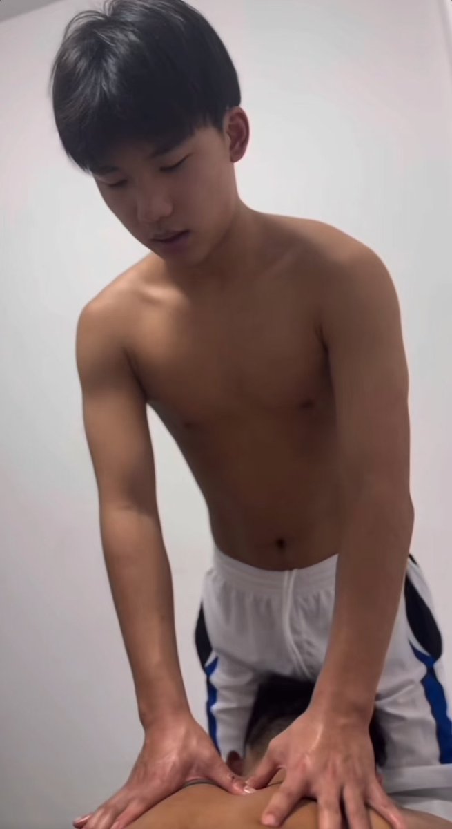 #杭州Spa      湛蓝男士 杭州男士SPA
主营业男士Spa 脱毛