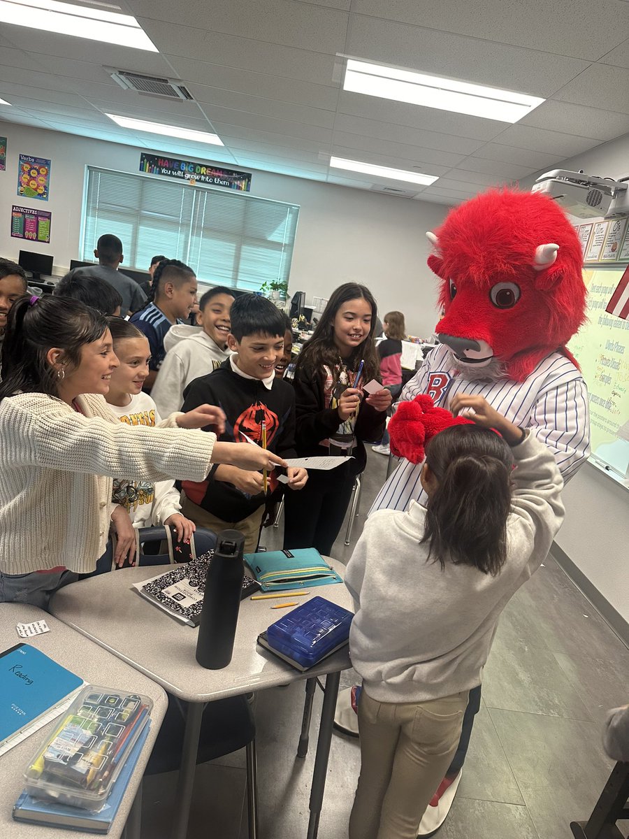 Big Red got to visit three classrooms who had 💯 attendance all week! 👏🏼 #TeamSISD #Attendancematters #signedautographs❤️
