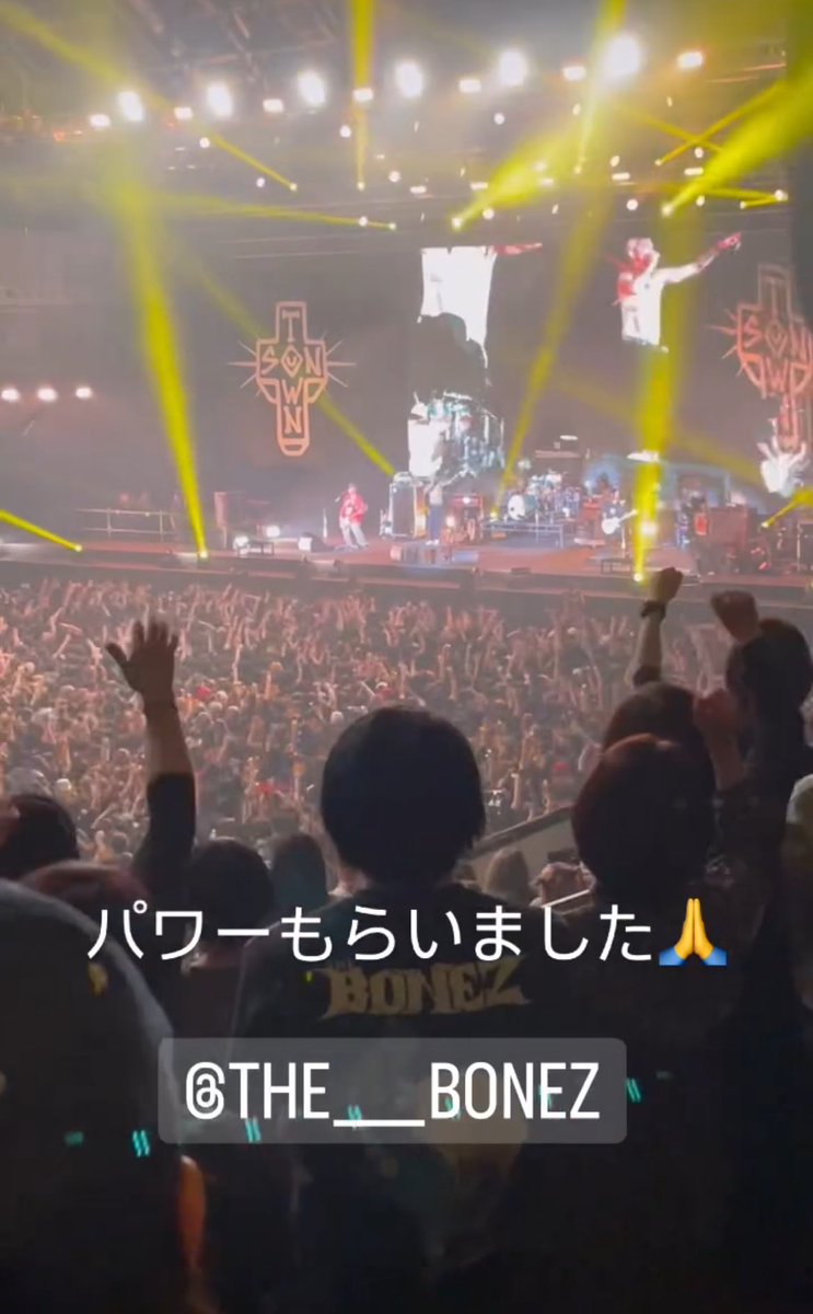 $TTX #TTX

 友人が　THE_BONEZのライブに行ってきたそうで！

この観客フル満員🈵

昨年のTTXが行おうとしてたBASH

とてつもない事をやろうとしてたのが今となって実感させられます🤭

TTX保有者に入場チケット抽選で貰える。
これが一般人まで周知されたらTTXどんだけ買われるんだ👀