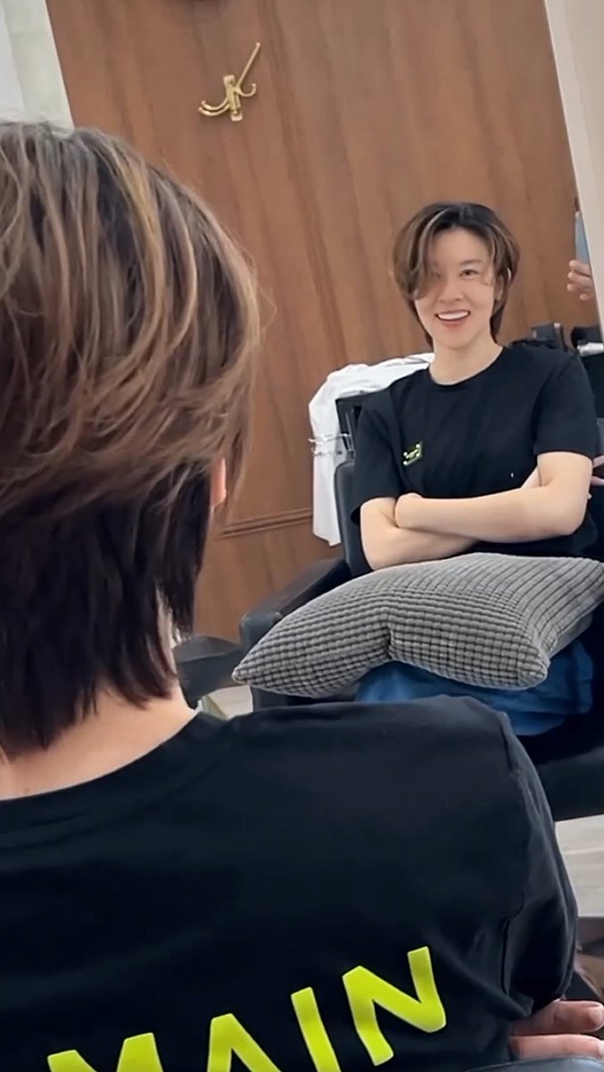 mmintjrp's tweet image. หล่อจนเหมือนไม่มีอยู่จริงพี่คนหล่อขาพี่ฑิฆัมพรขาพี่เชียร์ขาฮื้อหล่อจนหนูอยากจะบวชให้พี่สัก3พรรษาฮื้อหล่อม้ากสามีของชาติอยากไหว้แล้วไหว้อีกแล้วหล่อจริงจังด้วยนะ😭💘
@CheerNy14 #cheerny14 #เชียร์ฑิฆัมพร