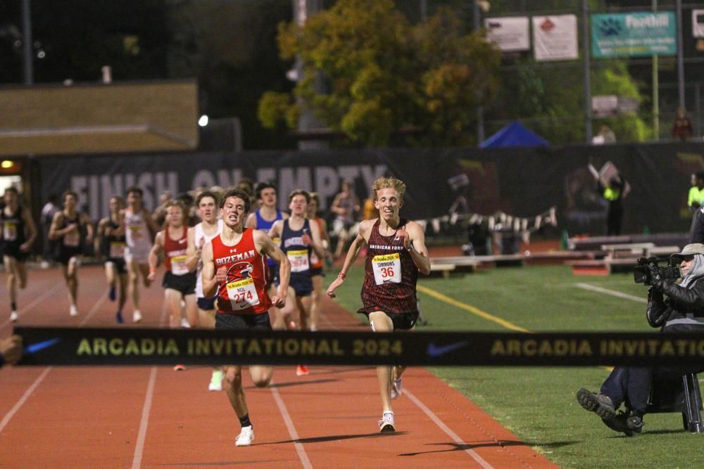 Daniel Simmons Delivers in Clutch Stretch Run to Prevail in 3,200 Showdown, Highlighting 69 Athletes With Sub-9 Efforts at Arcadia Invitational @kgray5555 📰 buff.ly/3VPznRP