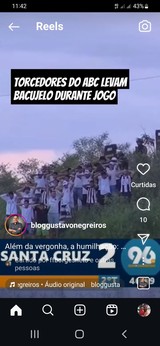 Marcelhenriquem's tweet photo. A @pmrnoficial, ao observar o início do tumulto dos membros de Uma T.O. no lado de fora do estádio, colocaram todos em posição e obrigaram os caras a assistirem o resto do jogo do @ABCFC.
Eu achei um ato análogo a tortura, pois o jogo estava horrível e piorou. Kkkk

Que tragédia https://t.co/Ko1zq0fsTL