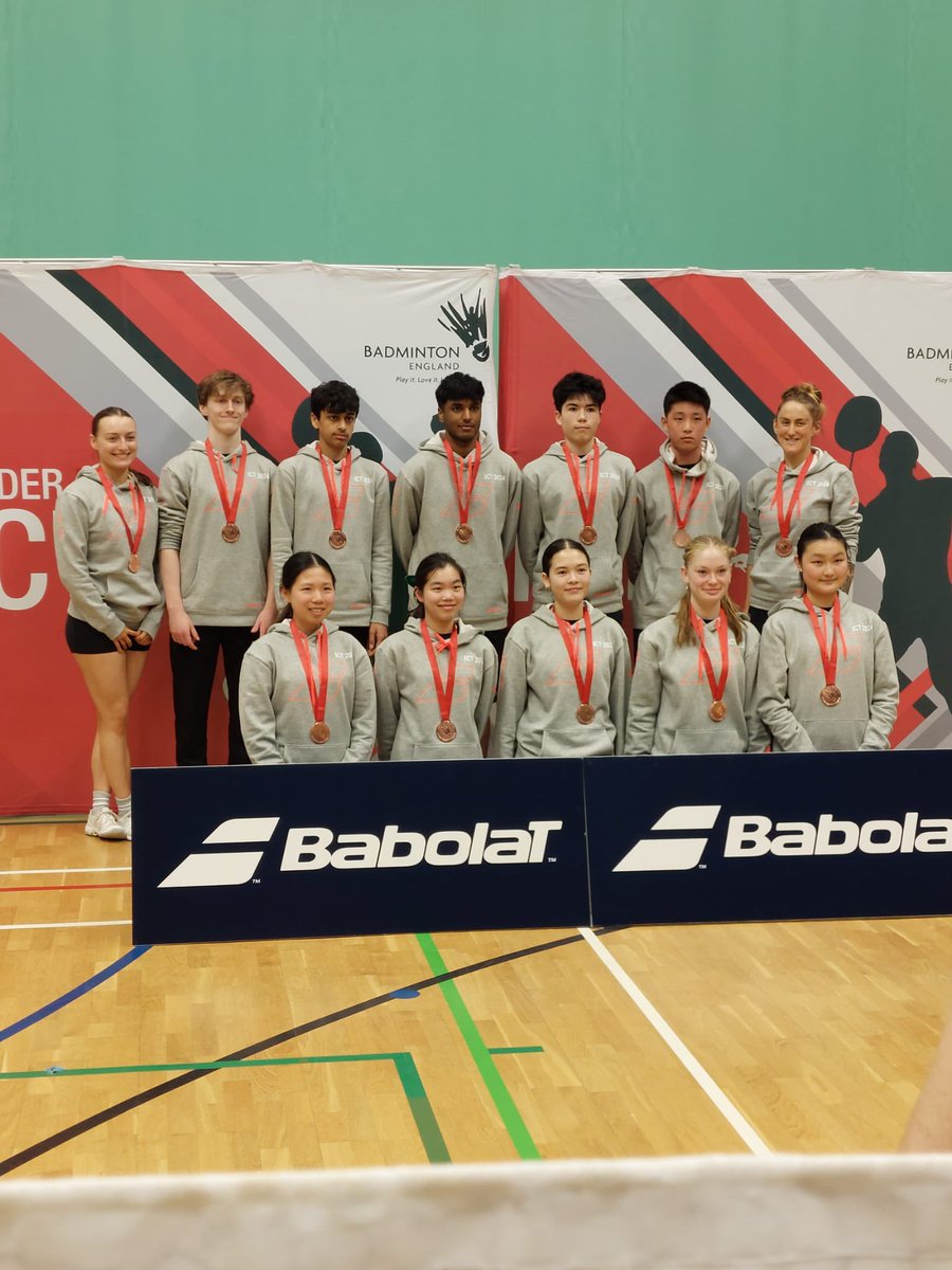 Well done to Yorkshire’s ICT team winning the bronze medal. @BE_North @BadmintonEnglnd @babolat