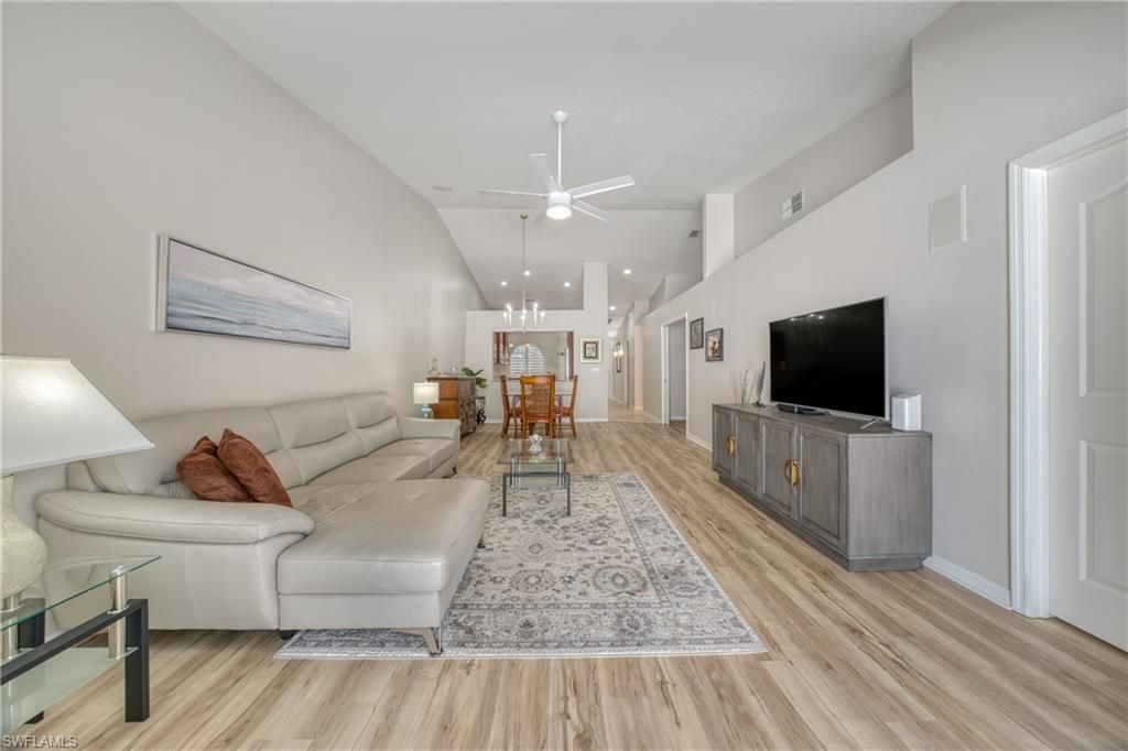 Check out this property just listed in 34110 findnapleshomesfl.com/FL/Naples/7983…