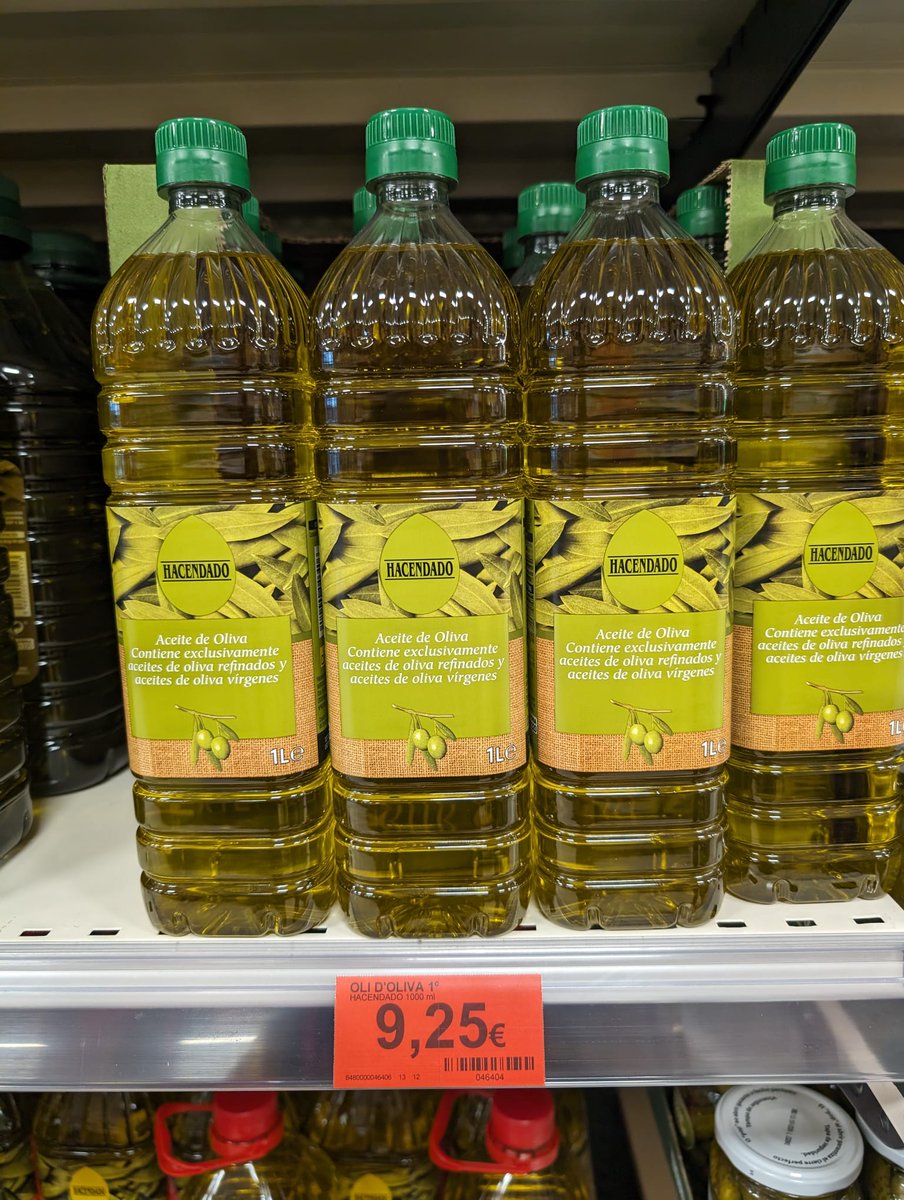 Forget about AI or bitcoin, olive oil is the next big thing 🫒📈