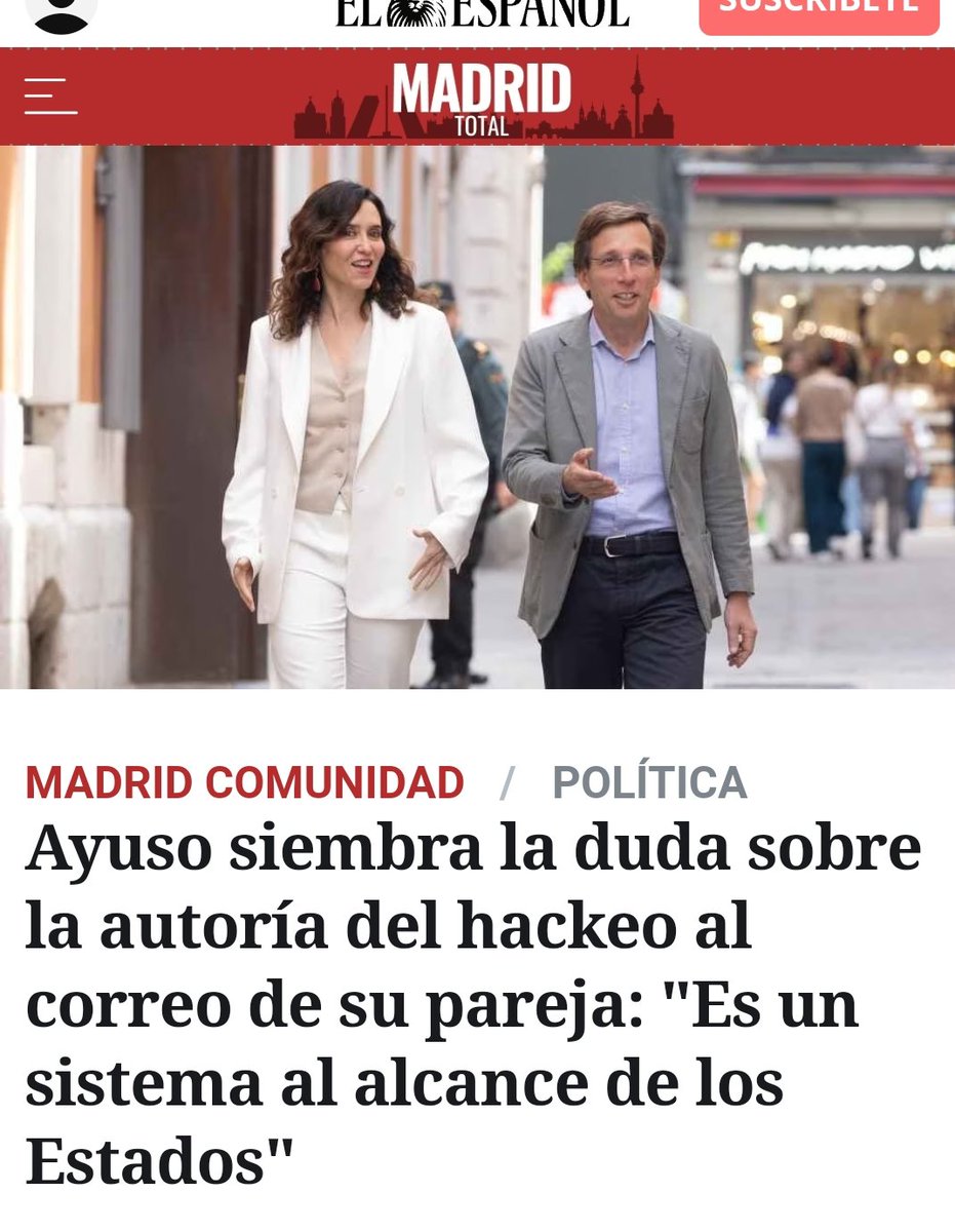 Esto tiene toda la pinta de que un "manazas" tiró los correos a la papelera y al darse cuenta de la "pifia" los volvió a restaurar en la bandeja de entrada... 🤭