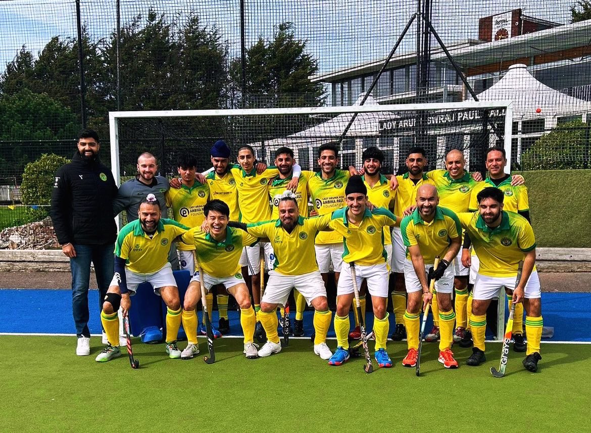 🏆London Men’s Division 3 North League Champions! 🏆 

Congratulations to Indian Gymkhana Mens second team for winning the league title and gaining promotion. 💪🏽

#hockeyplayer #hockeylife #hockeyskills  #hockeyislife #hockeyseason #hockeyteam #indiangymkhana #akhalall